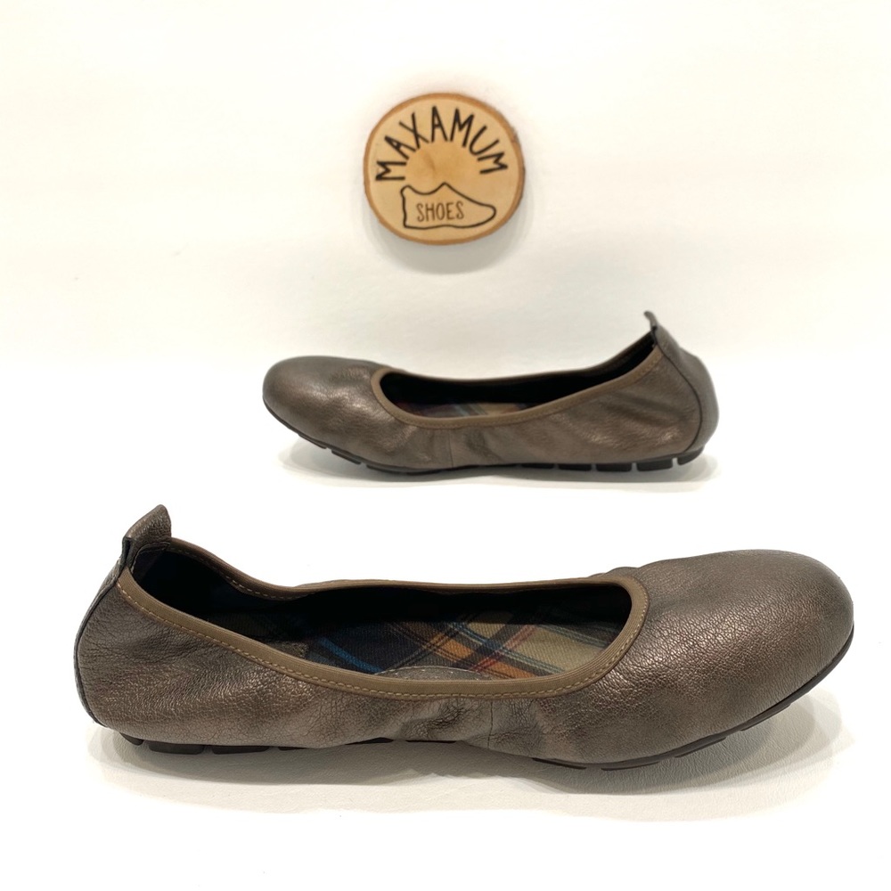 Women's Metallic Ballet Flats - Picture 4 of 8